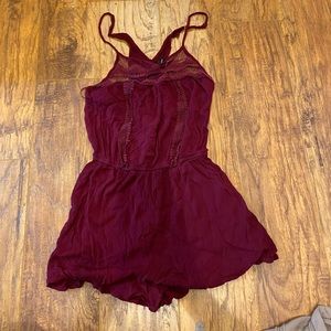 Burgundy wine red short romper crochet lace